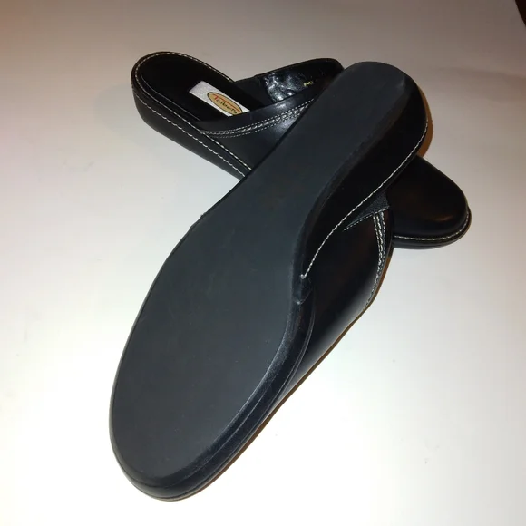 Talbots Black Flat Wedge Mule 7.5M NWOT - Picture 2 of 7